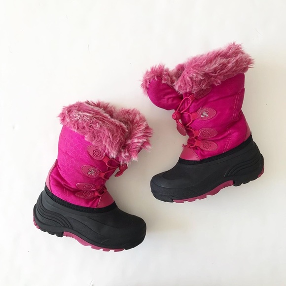 fur trimmed winter boots
